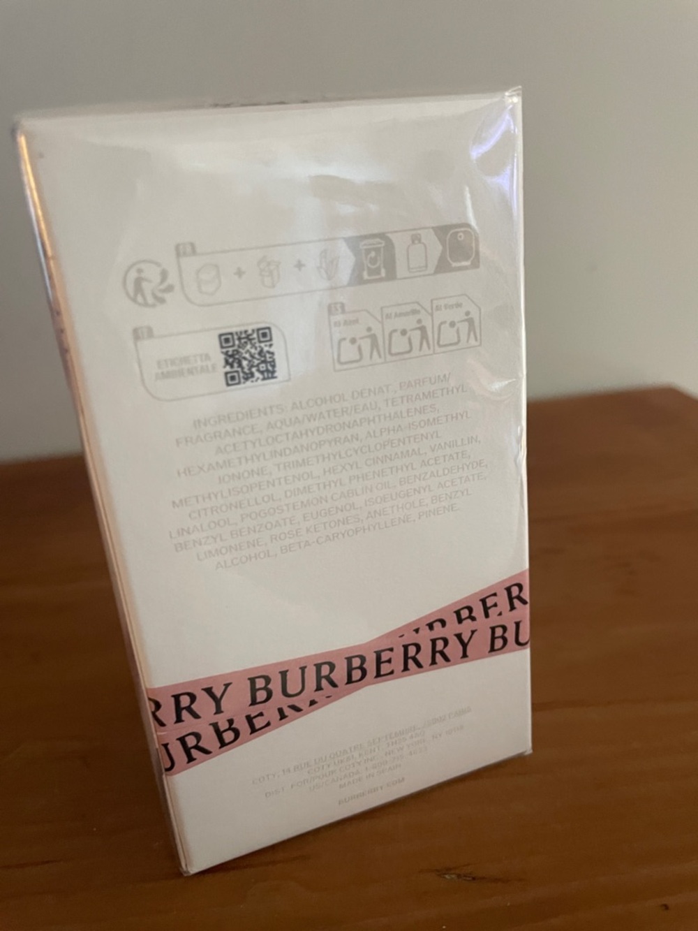 ☔️ NEW IN SEALED BOX Burberry Her - Picture 5 of 7